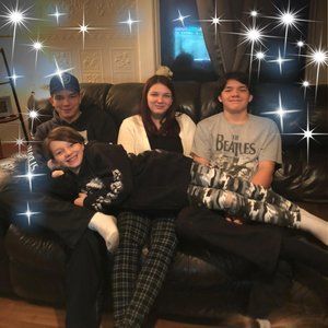 Meet your Posher, Kim